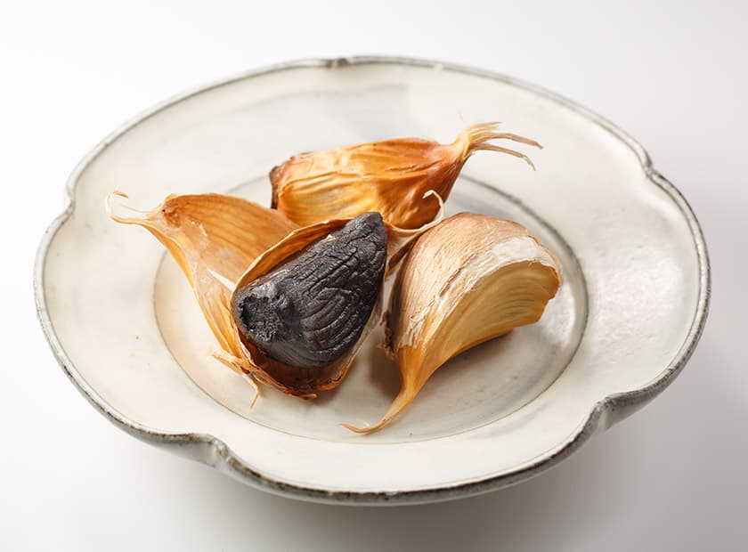 青森 黒にんにく | 新感覚のお漬物 | 銀座やまう