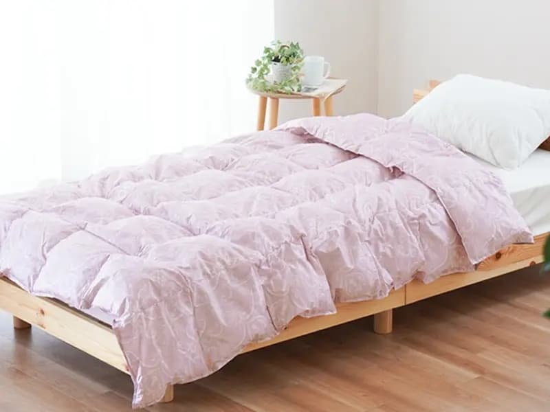 超稀少!最高級ランクの羽毛布団「カナダコロニアル」って一体どんな布団? | ねごこち本舗 本店